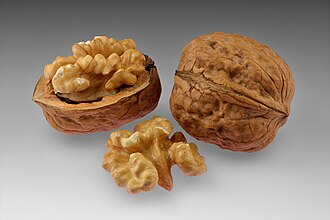 English Walnut Halves from San Joaquin Valley